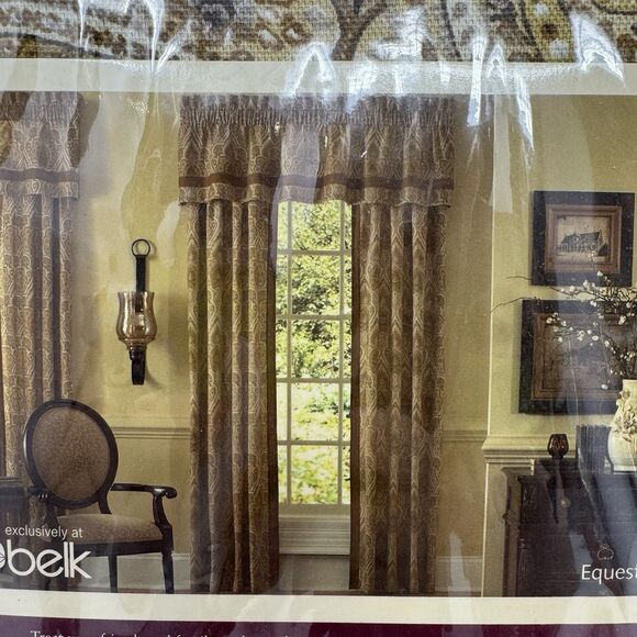 Biltmore Equestrian Valance Belk Exclusive (One Valance) - Picture 4 of 5